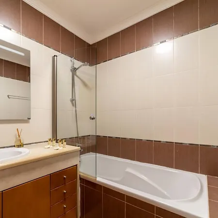 Quintalões By Hellovacations Villa *