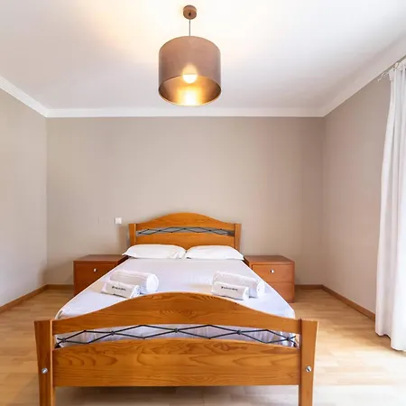 Villa Quintalões By Hellovacations *