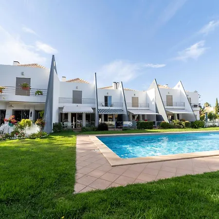 Villa Quintaloes By Hellovacations Albufeira